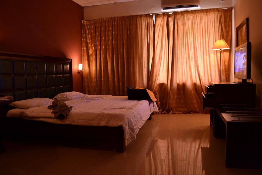 Transcorp Hotels Calabar Habitación foto